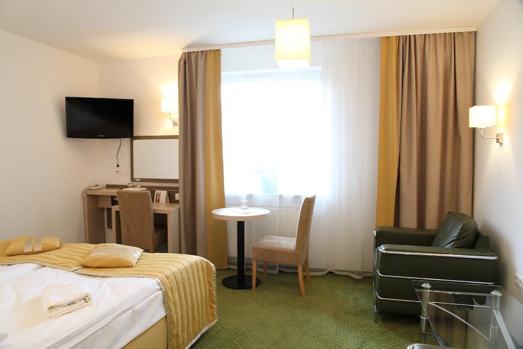 Arche Hotel سيدلس الغرفة الصورة